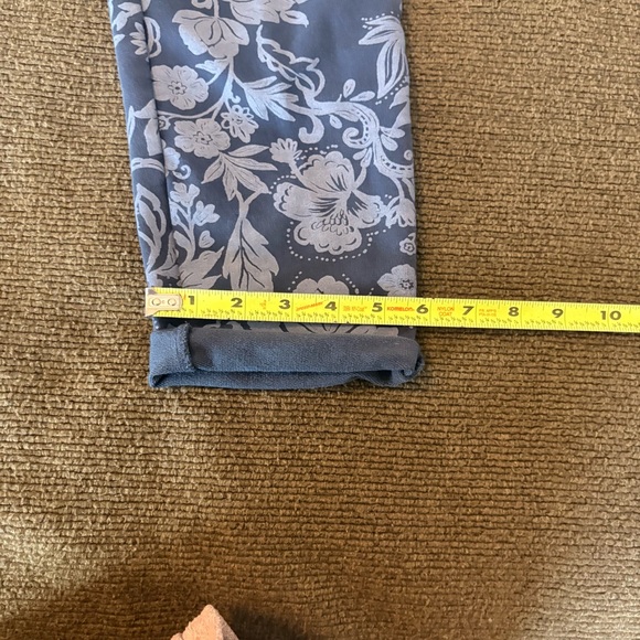 Nostalgia Blue Floral Joggers - Picture 4 of 9